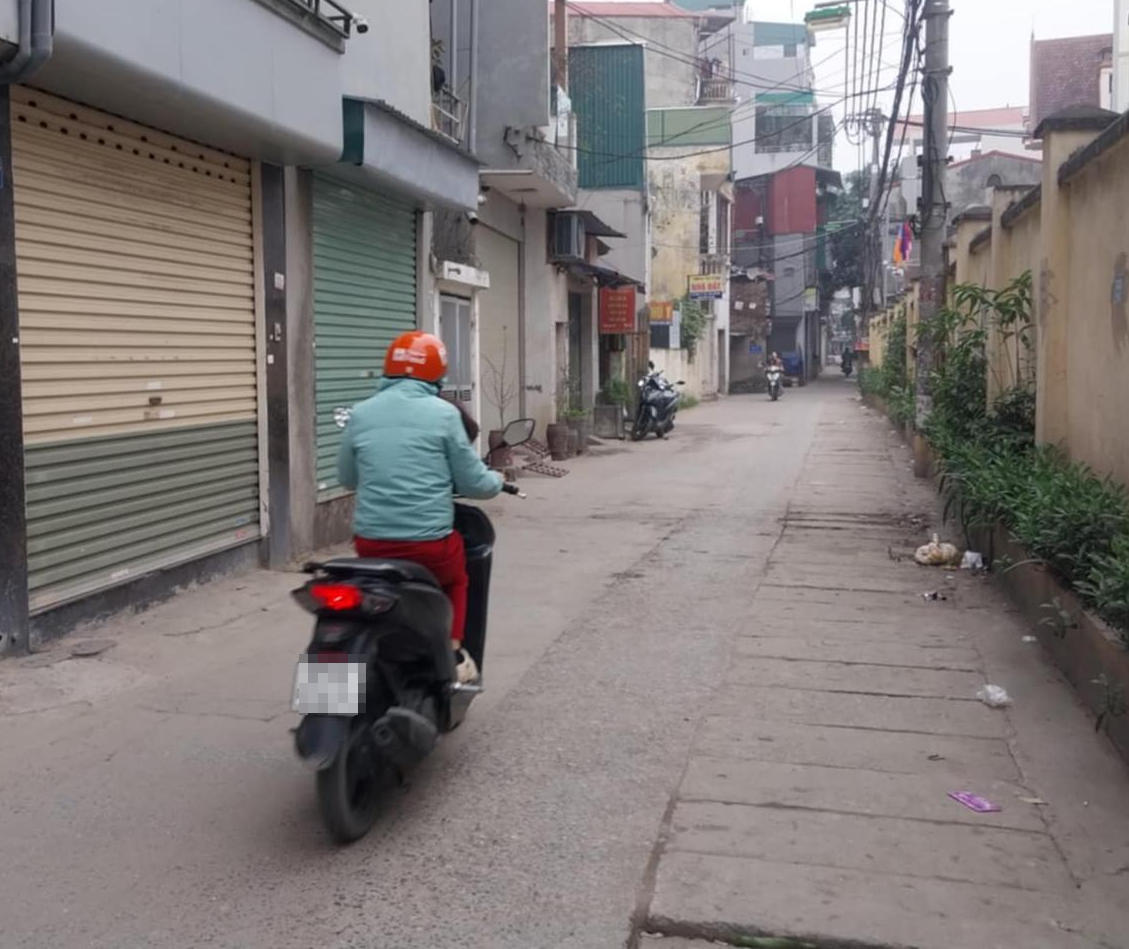 Bắc Từ Liêm – Bán đất tặng nhà – mặt ngách ô tô